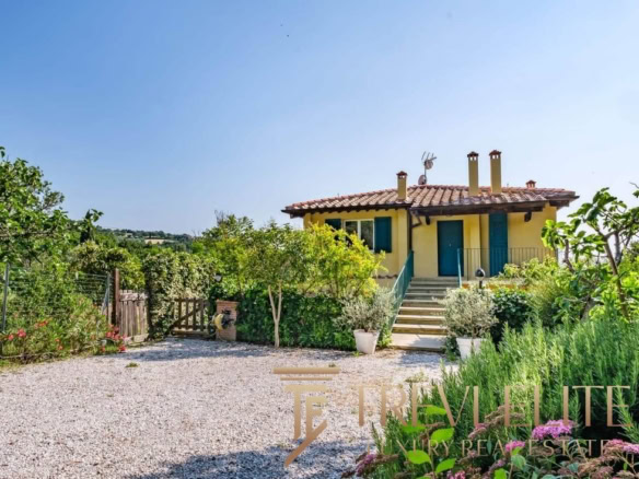 toskanskaya villa s bassejnom (5)