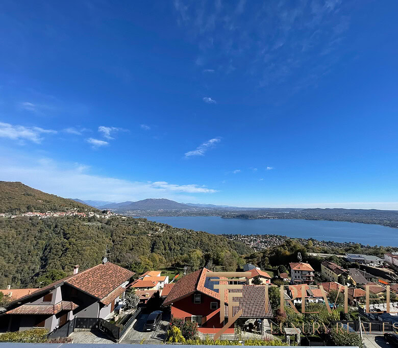 villa na ozere madzhore12