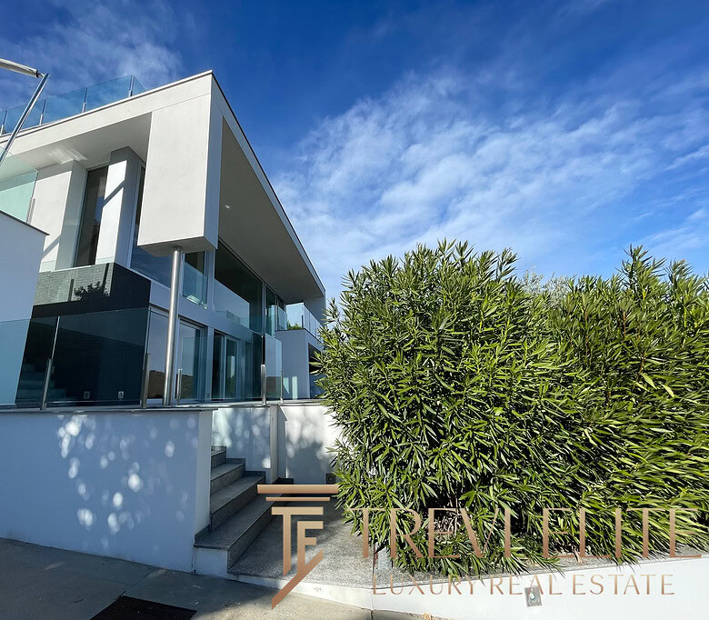 villa na ozere madzhore22