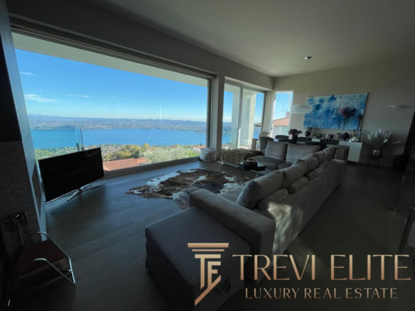 villa na ozere madzhore34