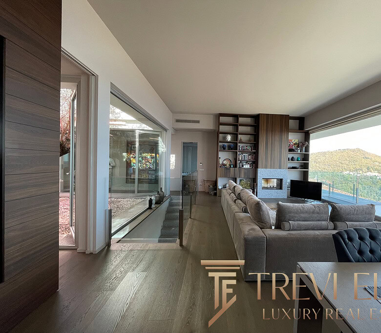 villa na ozere madzhore37