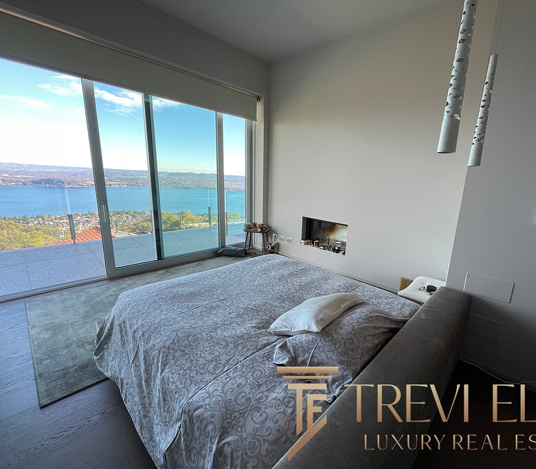 villa na ozere madzhore38