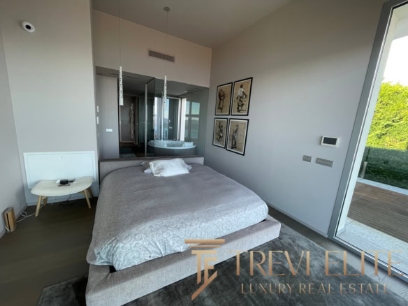 villa na ozere madzhore39