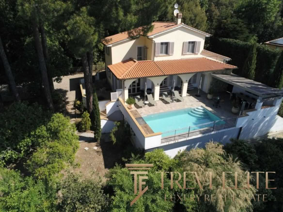 villa v toskane s vidom na more i bassejnom (10)