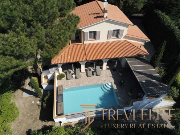 villa v toskane s vidom na more i bassejnom (11)