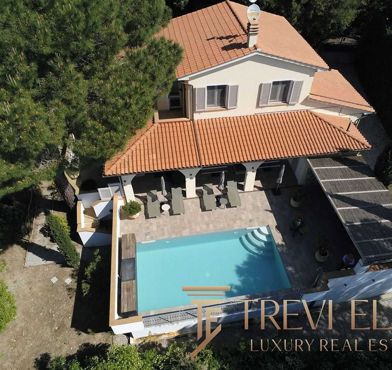 villa v toskane s vidom na more i bassejnom (11)