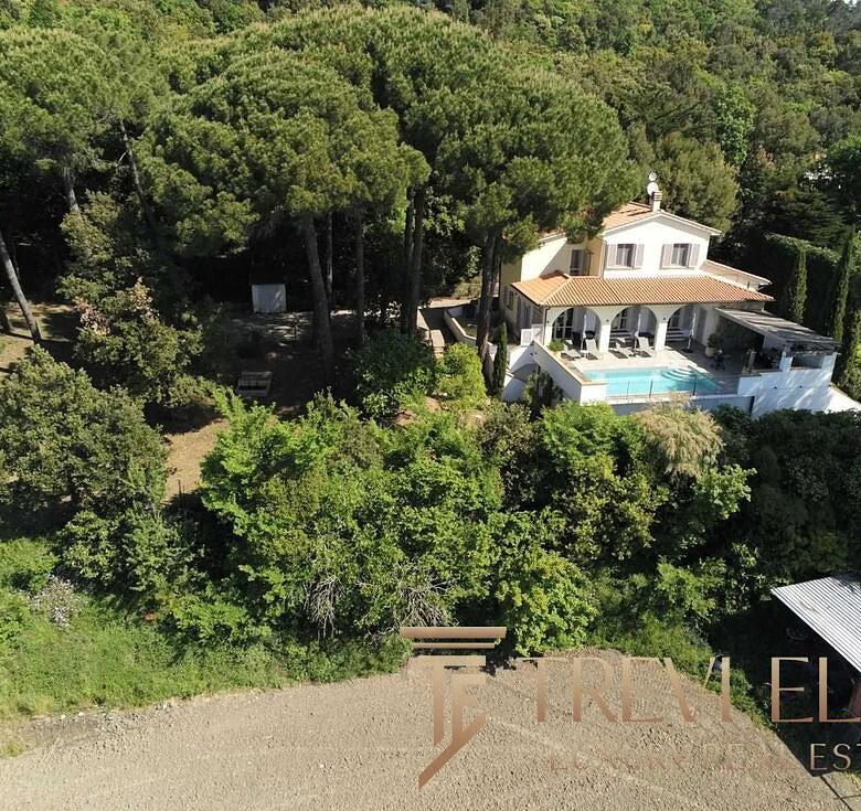 villa v toskane s vidom na more i bassejnom (13)