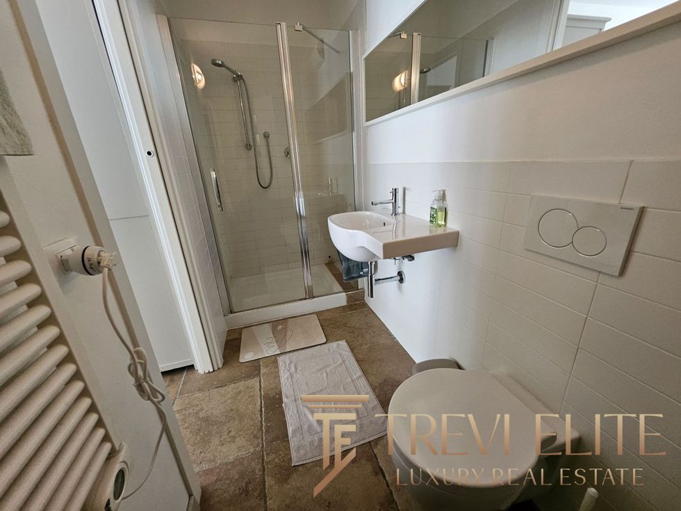 villa v toskane s vidom na more i bassejnom (5)