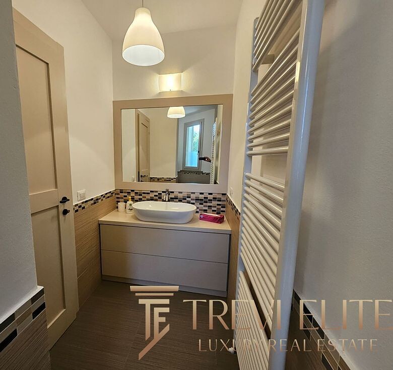 villa v toskane s vidom na more i bassejnom (7)