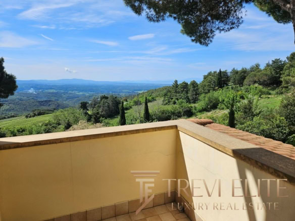villa v toskane s vidom na more i bassejnom (9)