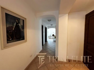 villa s bassejnom na more arenda v italii (42)