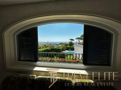 villa s bassejnom na more arenda v italii (47)