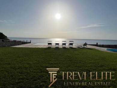 villa u plyazha s basseinom sabaudia (14)