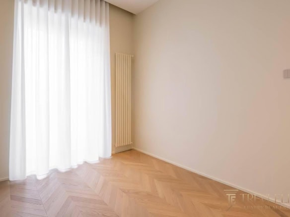 apartment campione ditalia bedroom 2