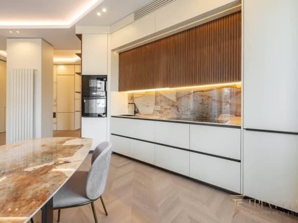 apartment campione ditalia kitchen 1