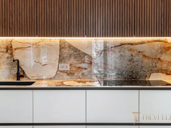 apartment campione ditalia kitchen 2