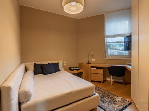 apartment campione d'italia photo 15