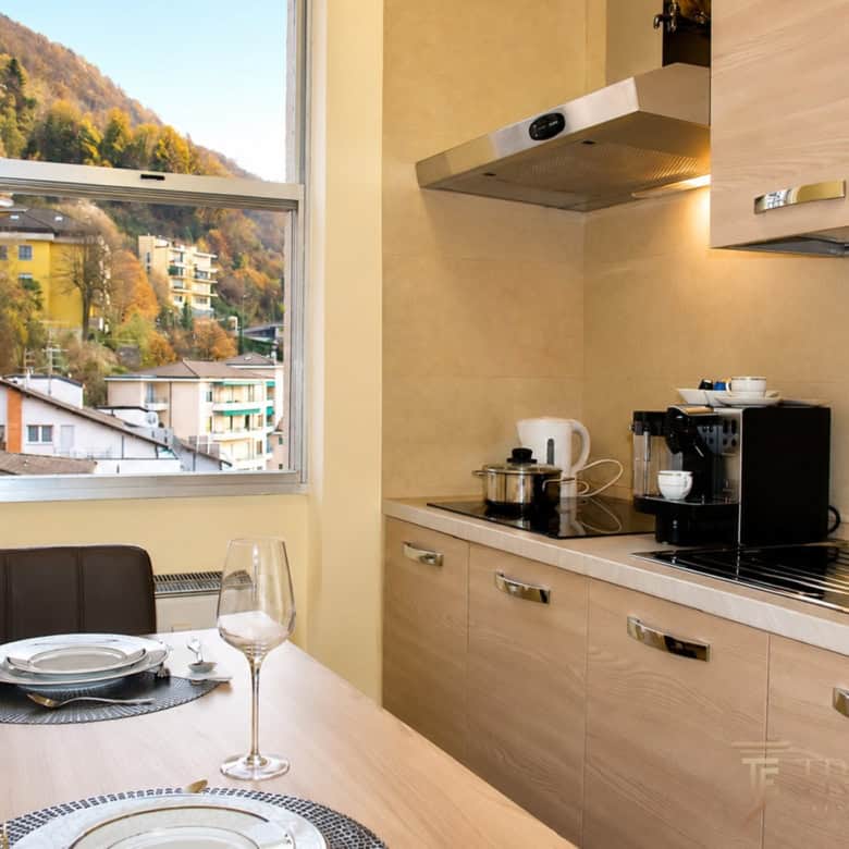 apartment rome kitchen 1