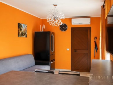 property pizzo living room