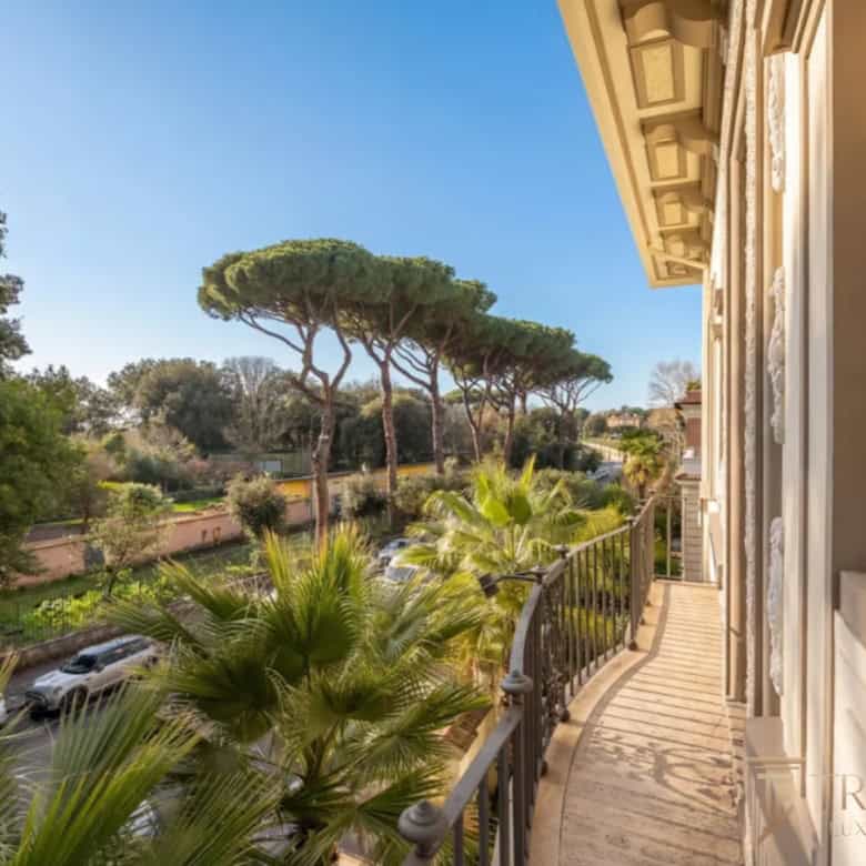villa axa balcony 1