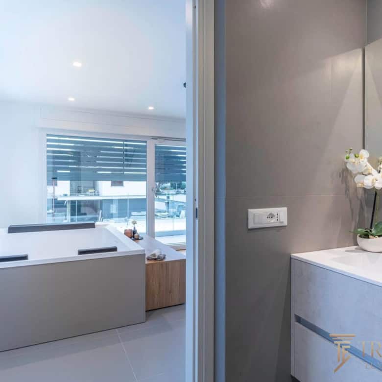 villa axa bathroom 2