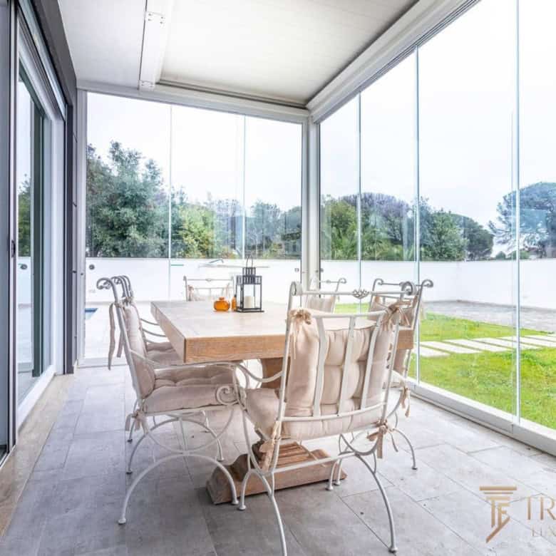 villa axa conservatory 2