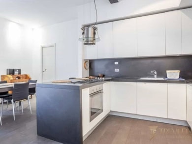 property roma kitchen 2